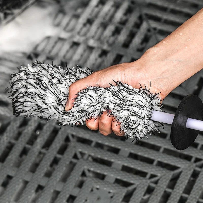 DS Deluxe Microfiber Wheel Brush